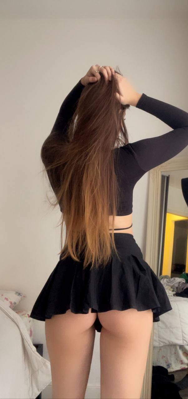 Photo Lola La Fleur in Columbo