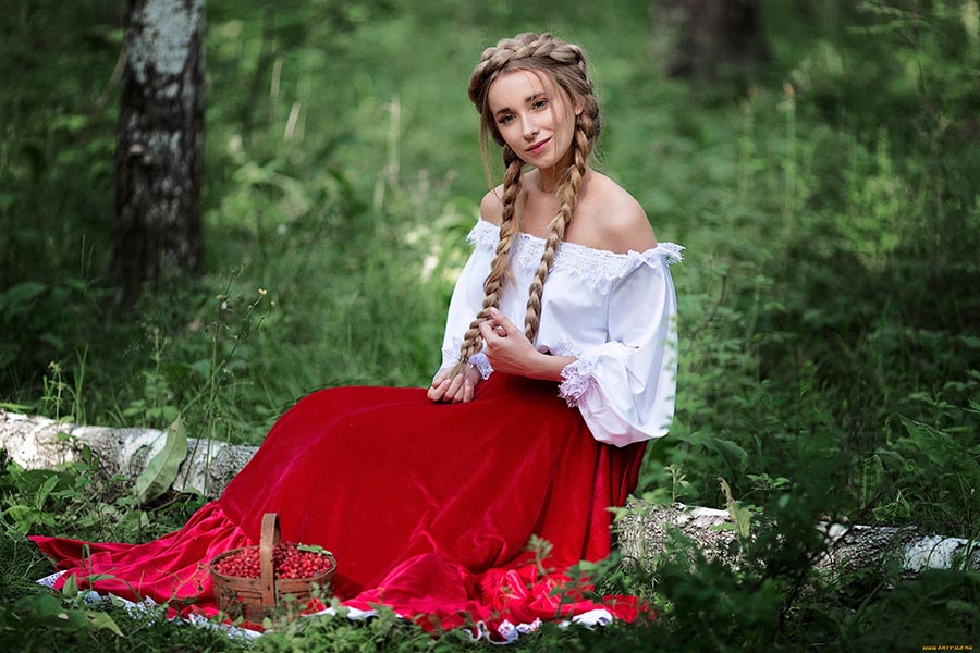 Sexy photo Slavic women in Columbo